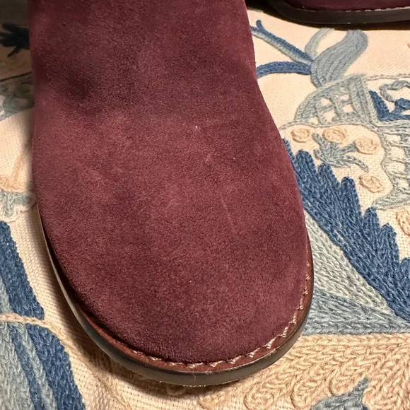 Coach Ombré Heel Boots. Size 7.5.  Like New! - Picture 5 of 9